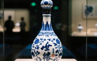 今世缘青花瓷价格之谜揭晓？