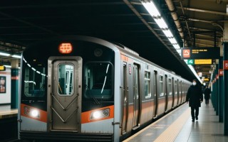 地铁携带红酒数量限制是多少？