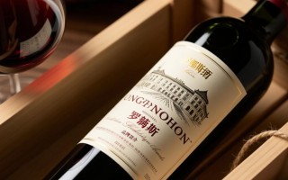 罗娜斯红酒，这款红酒有何独特之处，为何备受瞩目？