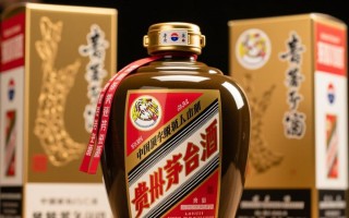 茅台坛装酒图片引人好奇，这坛酒背后有何秘密？