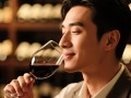 喝红酒的体会，究竟是怎样的味觉与心灵之旅？